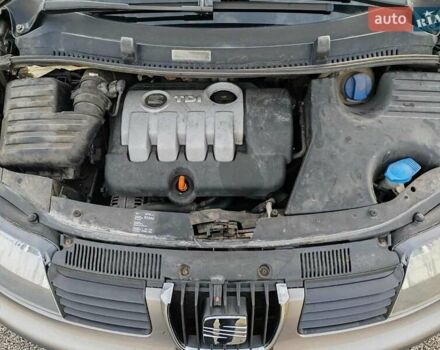 Серый Сеат Альхамбра, объемом двигателя 1.98 л и пробегом 279 тыс. км за 5300 $, фото 19 на Automoto.ua