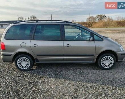 Серый Сеат Альхамбра, объемом двигателя 1.98 л и пробегом 279 тыс. км за 5300 $, фото 11 на Automoto.ua