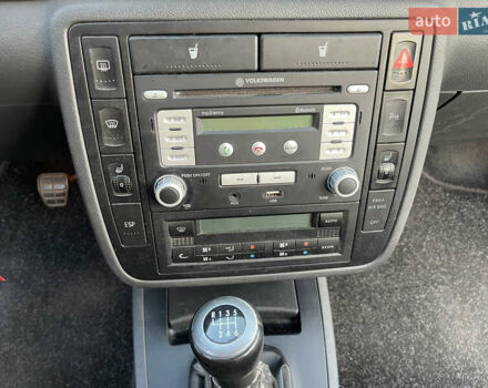 Серый Сеат Альхамбра, объемом двигателя 2 л и пробегом 267 тыс. км за 6300 $, фото 29 на Automoto.ua