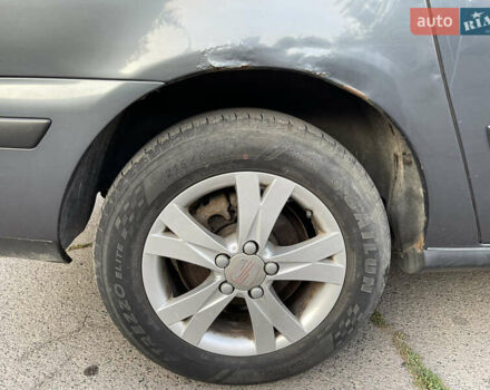 Серый Сеат Альхамбра, объемом двигателя 2 л и пробегом 267 тыс. км за 6300 $, фото 40 на Automoto.ua