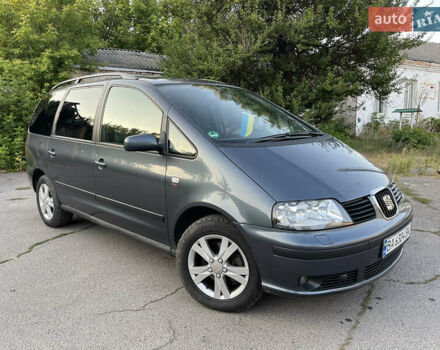 Серый Сеат Альхамбра, объемом двигателя 2 л и пробегом 267 тыс. км за 6300 $, фото 1 на Automoto.ua