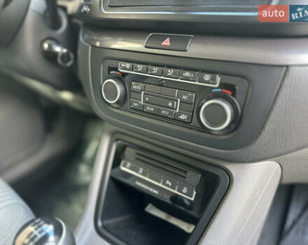 Серый Сеат Альхамбра, объемом двигателя 2 л и пробегом 385 тыс. км за 8599 $, фото 30 на Automoto.ua