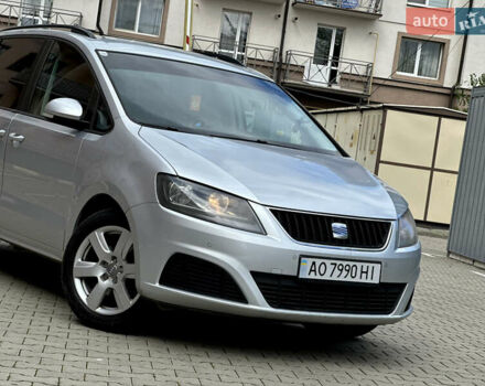 Серый Сеат Альхамбра, объемом двигателя 2 л и пробегом 385 тыс. км за 8599 $, фото 4 на Automoto.ua