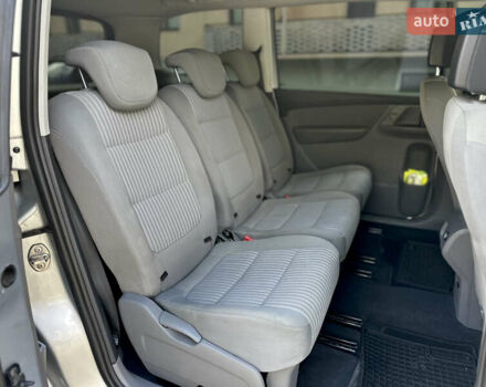 Серый Сеат Альхамбра, объемом двигателя 2 л и пробегом 385 тыс. км за 8599 $, фото 24 на Automoto.ua