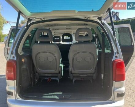 Серый Сеат Альхамбра, объемом двигателя 2 л и пробегом 220 тыс. км за 7999 $, фото 9 на Automoto.ua