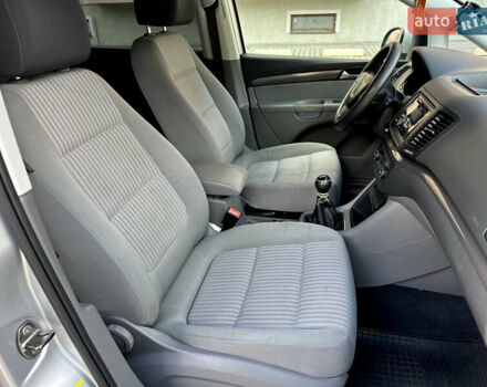 Серый Сеат Альхамбра, объемом двигателя 2 л и пробегом 385 тыс. км за 8599 $, фото 28 на Automoto.ua