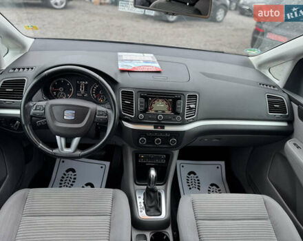 Серый Сеат Альхамбра, объемом двигателя 2 л и пробегом 240 тыс. км за 12300 $, фото 35 на Automoto.ua