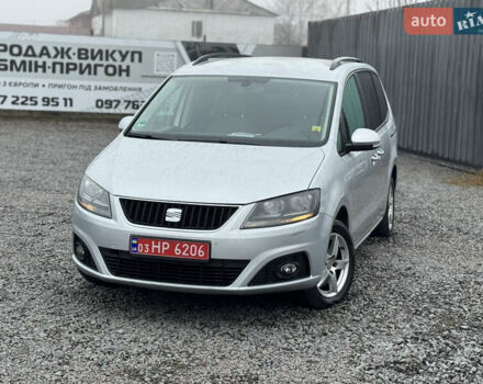 Серый Сеат Альхамбра, объемом двигателя 2 л и пробегом 240 тыс. км за 12300 $, фото 4 на Automoto.ua