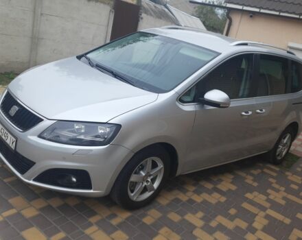 Серый Сеат Альхамбра, объемом двигателя 2 л и пробегом 230 тыс. км за 12800 $, фото 2 на Automoto.ua