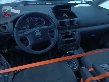 Сірий Сеат Альхамбра, об'ємом двигуна 0 л та пробігом 450 тис. км за 693 $, фото 1 на Automoto.ua