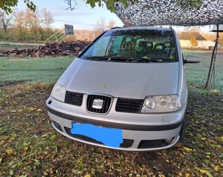 Сеат Альхамбра 2003 в Глобино на Automoto.ua Серый Сеат Альхамбра, объемом двигателя 0 л и пробегом 349 тыс. км за 2679 $, фото 1 на Automoto.ua