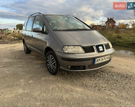 Сеат Альхамбра 2005 в Житомире на Automoto.ua Серый Сеат Альхамбра, объемом двигателя 1.9 л и пробегом 378 тыс. км за 4800 $, фото 1 на Automoto.ua
