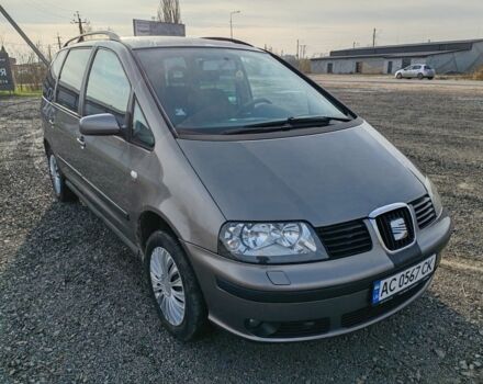 Серый Сеат Альхамбра, объемом двигателя 2 л и пробегом 280 тыс. км за 5600 $, фото 1 на Automoto.ua