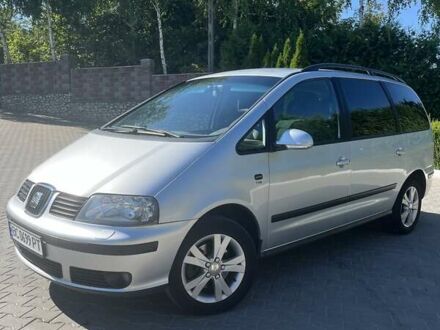 Серый Сеат Альхамбра, объемом двигателя 2 л и пробегом 220 тыс. км за 7999 $, фото 1 на Automoto.ua