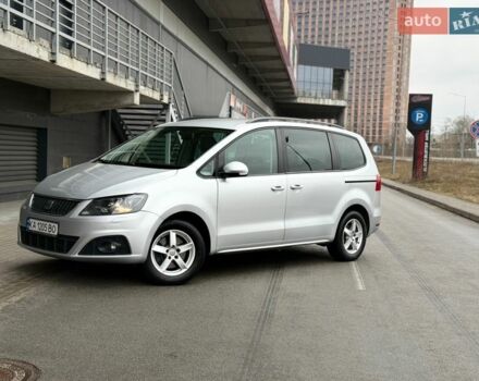 Серый Сеат Альхамбра, объемом двигателя 2 л и пробегом 185 тыс. км за 14800 $, фото 1 на Automoto.ua