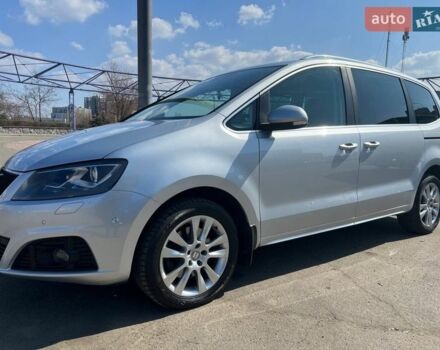 Серый Сеат Альхамбра, объемом двигателя 2 л и пробегом 292 тыс. км за 14700 $, фото 1 на Automoto.ua