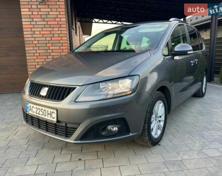 Серый Сеат Альхамбра, объемом двигателя 1.97 л и пробегом 325 тыс. км за 13300 $, фото 1 на Automoto.ua