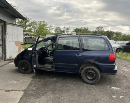 Синий Сеат Альхамбра, объемом двигателя 0 л и пробегом 300 тыс. км за 2750 $, фото 7 на Automoto.ua