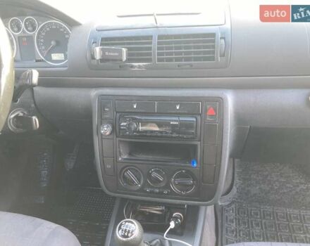 Синий Сеат Альхамбра, объемом двигателя 1.98 л и пробегом 253 тыс. км за 3300 $, фото 17 на Automoto.ua