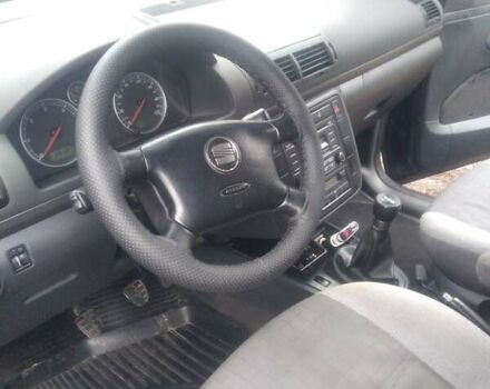 Синий Сеат Альхамбра, объемом двигателя 1.9 л и пробегом 400 тыс. км за 3000 $, фото 6 на Automoto.ua