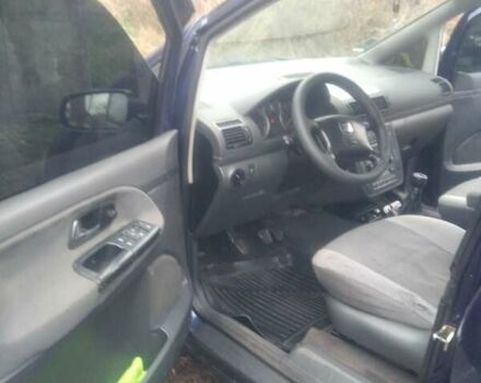 Синий Сеат Альхамбра, объемом двигателя 1.9 л и пробегом 400 тыс. км за 3000 $, фото 4 на Automoto.ua