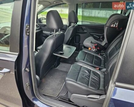 Синий Сеат Альхамбра, объемом двигателя 1.97 л и пробегом 250 тыс. км за 14200 $, фото 42 на Automoto.ua