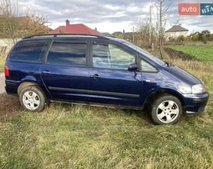 Сеат Альхамбра 2001 в Житомире на Automoto.ua Синий Сеат Альхамбра, объемом двигателя 1.98 л и пробегом 253 тыс. км за 3300 $, фото 1 на Automoto.ua