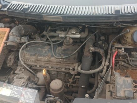 Синий Сеат Альхамбра, объемом двигателя 2 л и пробегом 300 тыс. км за 952 $, фото 1 на Automoto.ua