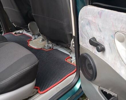 Зеленый Сеат Альхамбра, объемом двигателя 1.9 л и пробегом 327 тыс. км за 2800 $, фото 13 на Automoto.ua