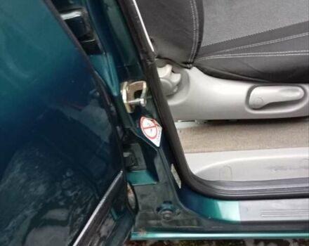 Зеленый Сеат Альхамбра, объемом двигателя 1.9 л и пробегом 327 тыс. км за 2800 $, фото 16 на Automoto.ua