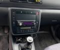 Зелений Сеат Альхамбра, об'ємом двигуна 2 л та пробігом 319 тис. км за 3700 $, фото 10 на Automoto.ua