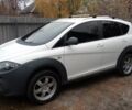 Білий Сеат Алтеа Фрітрек, об'ємом двигуна 1.97 л та пробігом 319 тис. км за 9500 $, фото 4 на Automoto.ua