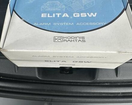 Сеат Алтеа Фрітрек 2013 у Києві на Automoto.ua Білий Сеат Алтеа Фрітрек, об'ємом двигуна 2 л та пробігом 178 тис. км за 11800 $, фото 28 на Automoto.ua