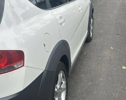 Сеат Алтеа Фрітрек 2013 у Києві на Automoto.ua Білий Сеат Алтеа Фрітрек, об'ємом двигуна 2 л та пробігом 178 тис. км за 11800 $, фото 2 на Automoto.ua