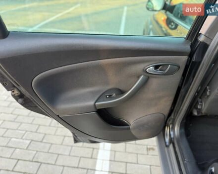 Черный Сеат Алтеа Фритрэк, объемом двигателя 2 л и пробегом 160 тыс. км за 9500 $, фото 30 на Automoto.ua