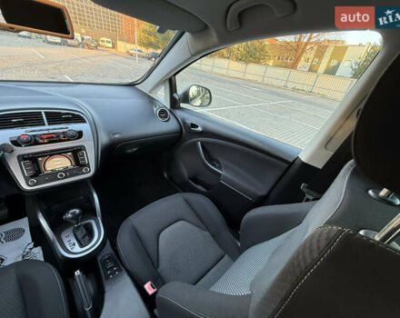 Черный Сеат Алтеа Фритрэк, объемом двигателя 2 л и пробегом 160 тыс. км за 9500 $, фото 9 на Automoto.ua