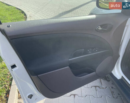 Сеат Алтеа Фритрэк, объемом двигателя 2 л и пробегом 280 тыс. км за 6700 $, фото 9 на Automoto.ua