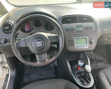 Сеат Алтеа Фритрэк, объемом двигателя 2 л и пробегом 280 тыс. км за 6700 $, фото 13 на Automoto.ua