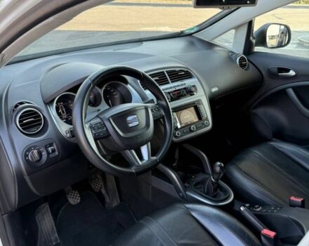 Білий Сеат Altea, об'ємом двигуна 0 л та пробігом 250 тис. км за 7777 $, фото 6 на Automoto.ua