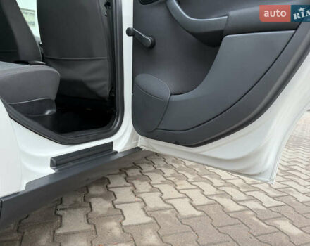 Белый Сеат Алтеа, объемом двигателя 1.6 л и пробегом 250 тыс. км за 5100 $, фото 35 на Automoto.ua