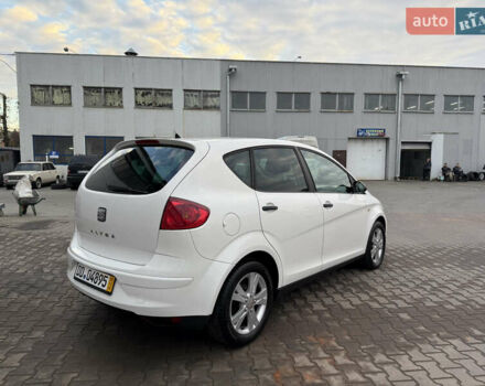 Білий Сеат Altea, об'ємом двигуна 1.6 л та пробігом 255 тис. км за 4999 $, фото 11 на Automoto.ua