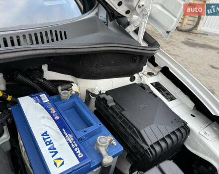 Білий Сеат Altea, об'ємом двигуна 1.6 л та пробігом 255 тис. км за 4999 $, фото 46 на Automoto.ua