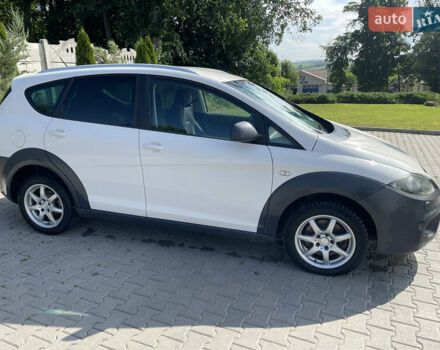 Білий Сеат Altea, об'ємом двигуна 1.97 л та пробігом 278 тис. км за 6900 $, фото 5 на Automoto.ua