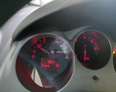 Белый Сеат Алтеа, объемом двигателя 1.9 л и пробегом 137 тыс. км за 5300 $, фото 4 на Automoto.ua