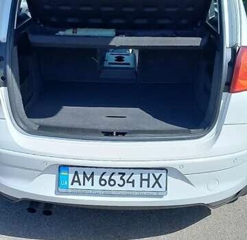 Білий Сеат Altea, об'ємом двигуна 1.39 л та пробігом 190 тис. км за 5950 $, фото 35 на Automoto.ua