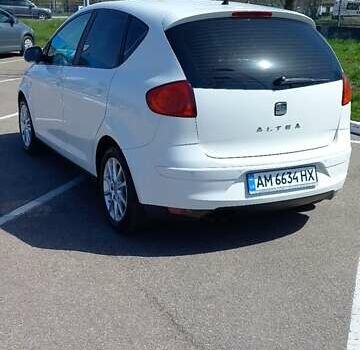 Білий Сеат Altea, об'ємом двигуна 1.39 л та пробігом 190 тис. км за 5950 $, фото 12 на Automoto.ua