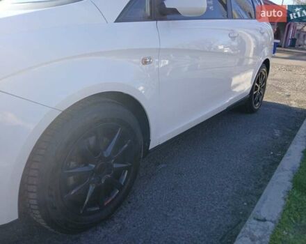 Білий Сеат Altea, об'ємом двигуна 1.6 л та пробігом 263 тис. км за 7430 $, фото 2 на Automoto.ua