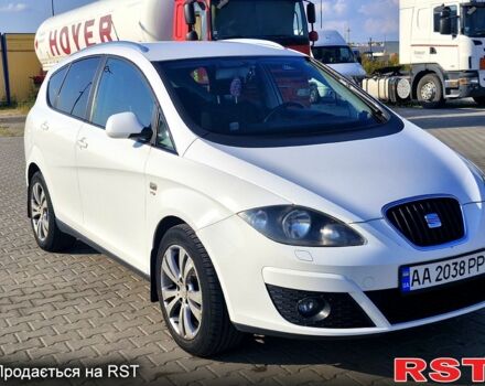 Белый Сеат Алтеа, объемом двигателя 1.8 л и пробегом 175 тыс. км за 7700 $, фото 6 на Automoto.ua