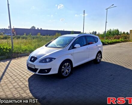 Білий Сеат Altea, об'ємом двигуна 1.8 л та пробігом 175 тис. км за 7700 $, фото 1 на Automoto.ua