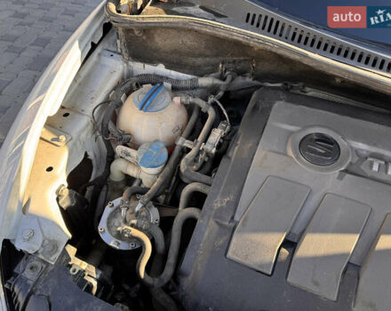 Белый Сеат Алтеа, объемом двигателя 1.6 л и пробегом 211 тыс. км за 10500 $, фото 37 на Automoto.ua